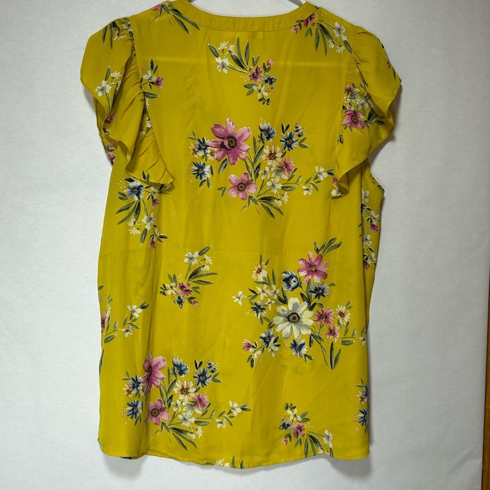 DR2 Women's Mustard Floral Blouse with Ruffled Cap Sleeves - Picture 4 of 7